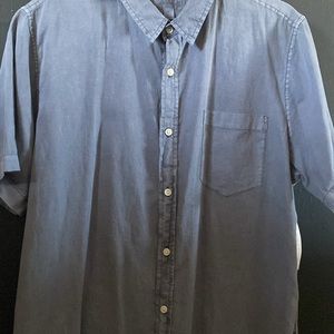 Short sleeve shirt